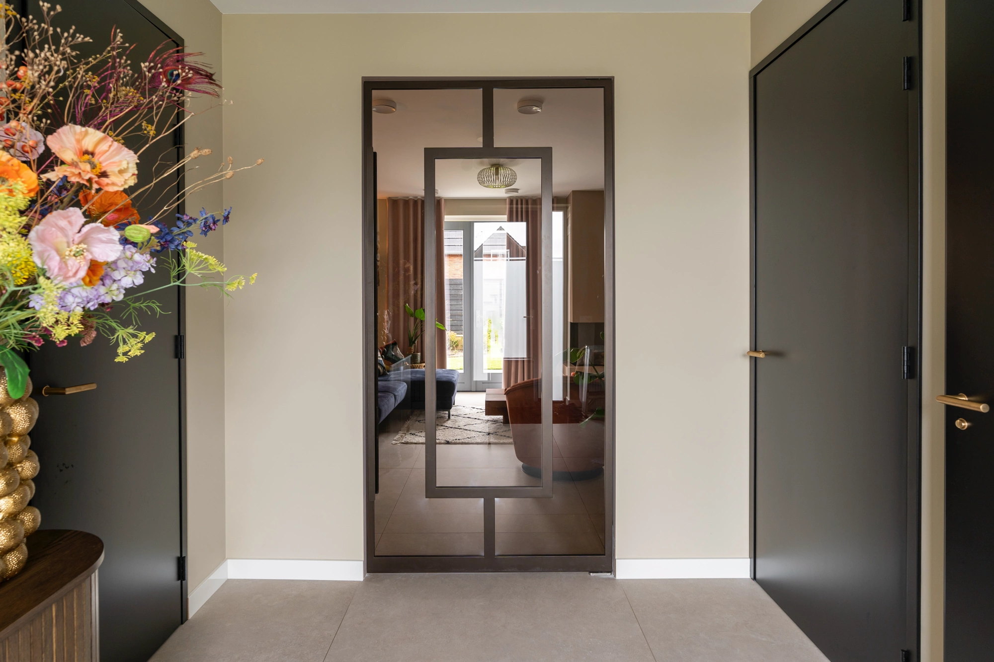 Stalen deuren met een bijzonder design